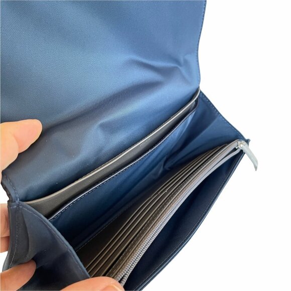 Tumi Zoe Convertible Phone Crossbody Bag/Clutch, Navy Blue Nylon - Picture 3 of 13